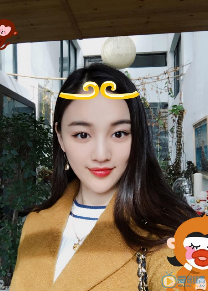 宋小莹可爱自拍 宋小莹高清写真_宋小莹高清剧照