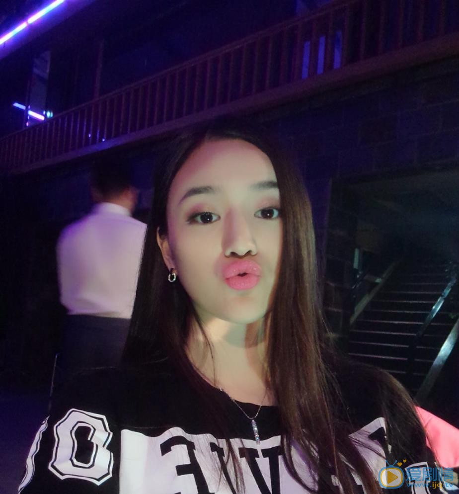 宋小莹可爱自拍 宋小莹高清写真_宋小莹高清剧照