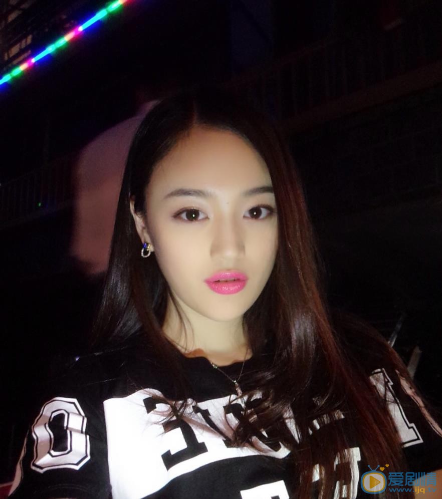 宋小莹可爱自拍 宋小莹高清写真_宋小莹高清剧照