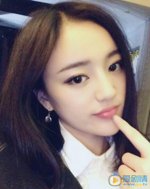 宋小莹可爱自拍 宋小莹高清写真_宋小莹高清剧照