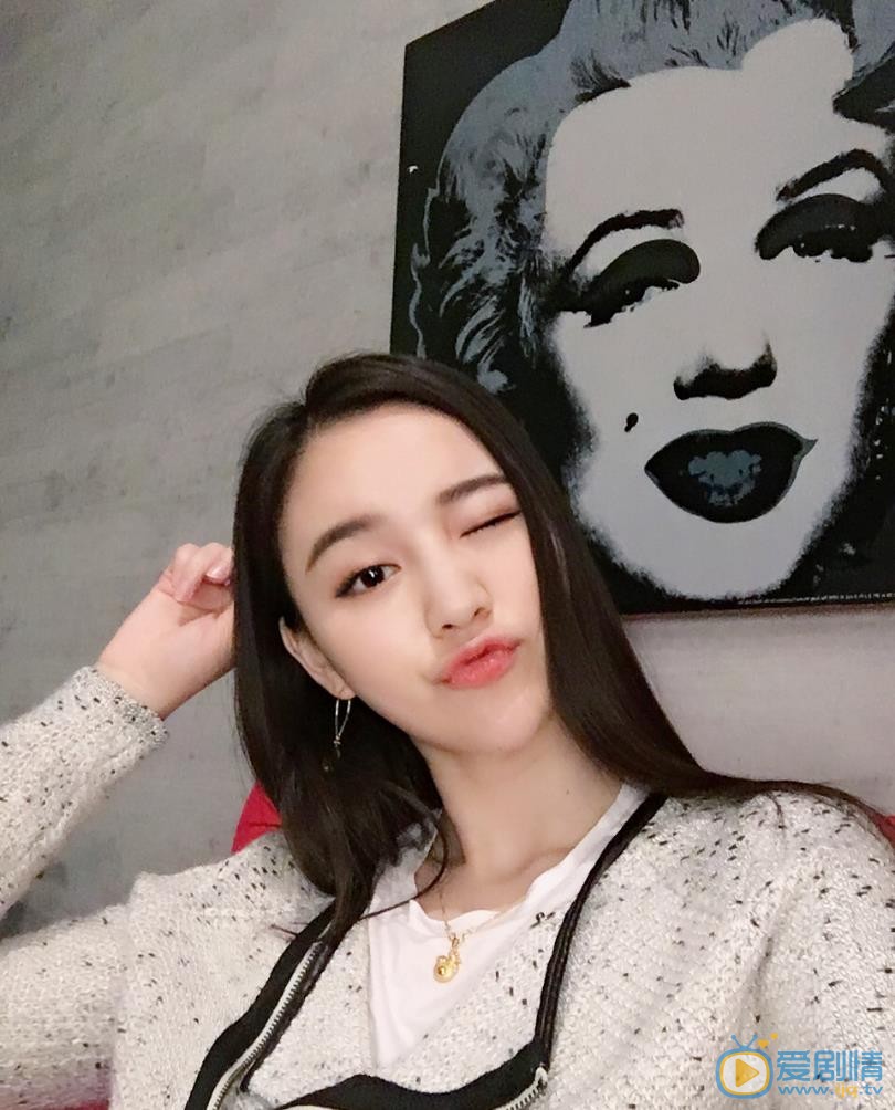 宋小莹搞怪照 宋小莹高清写真_宋小莹高清剧照