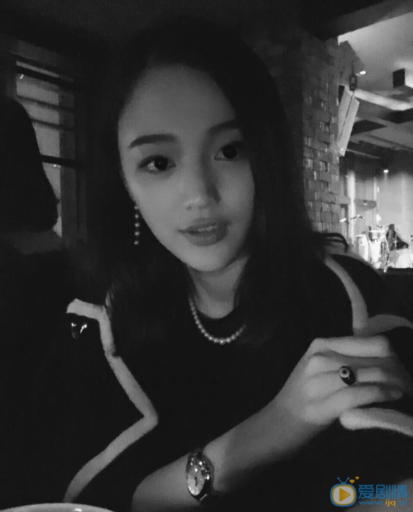 宋小莹自拍照 宋小莹高清写真_宋小莹高清剧照