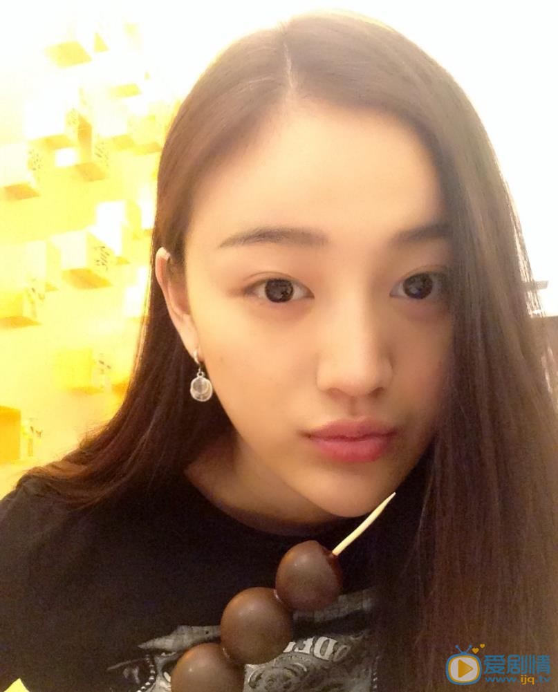 宋小莹自拍照 宋小莹高清写真_宋小莹高清剧照