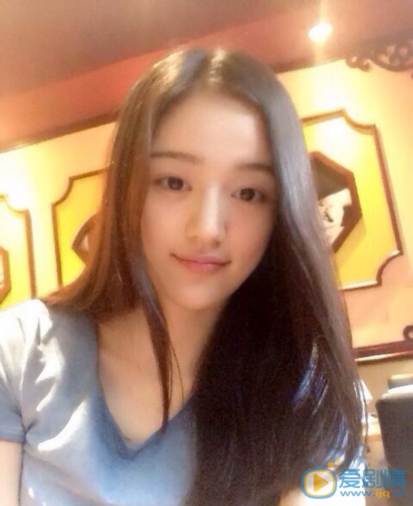 宋小莹自拍照 宋小莹高清写真_宋小莹高清剧照