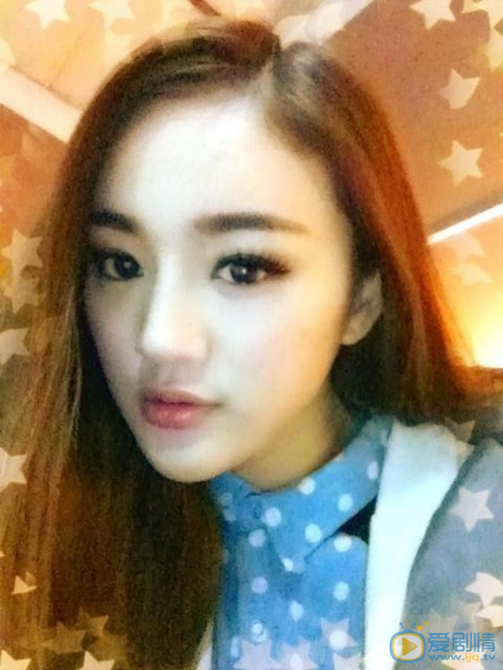 宋小莹自拍照 宋小莹高清写真_宋小莹高清剧照