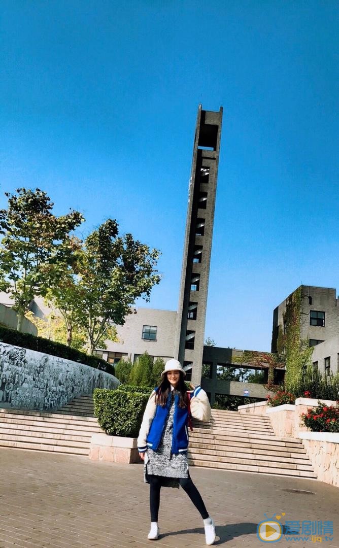 宋小莹旅游照 宋小莹高清写真_宋小莹高清剧照