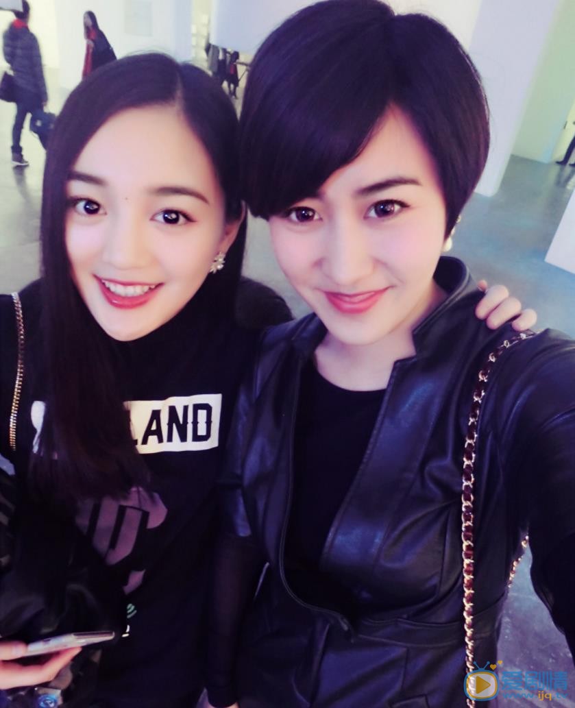 宋小莹家人合照 宋小莹高清写真_宋小莹高清剧照