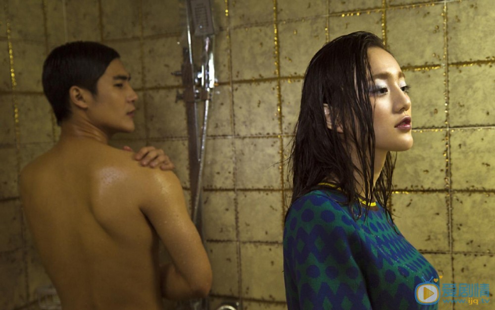 宋小莹与人合照 宋小莹高清写真_宋小莹高清剧照