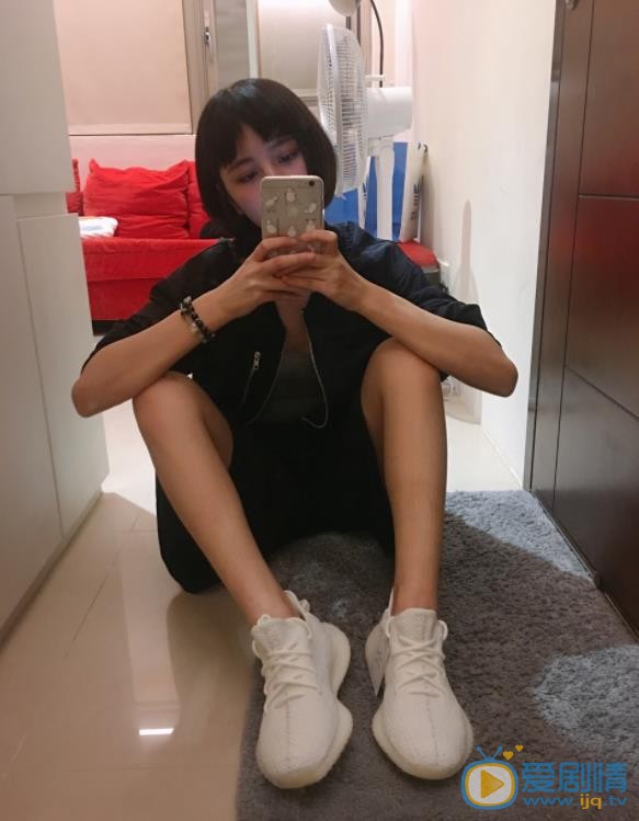 刘宇珊可爱自拍照 刘宇珊高清写真_刘宇珊高清剧照