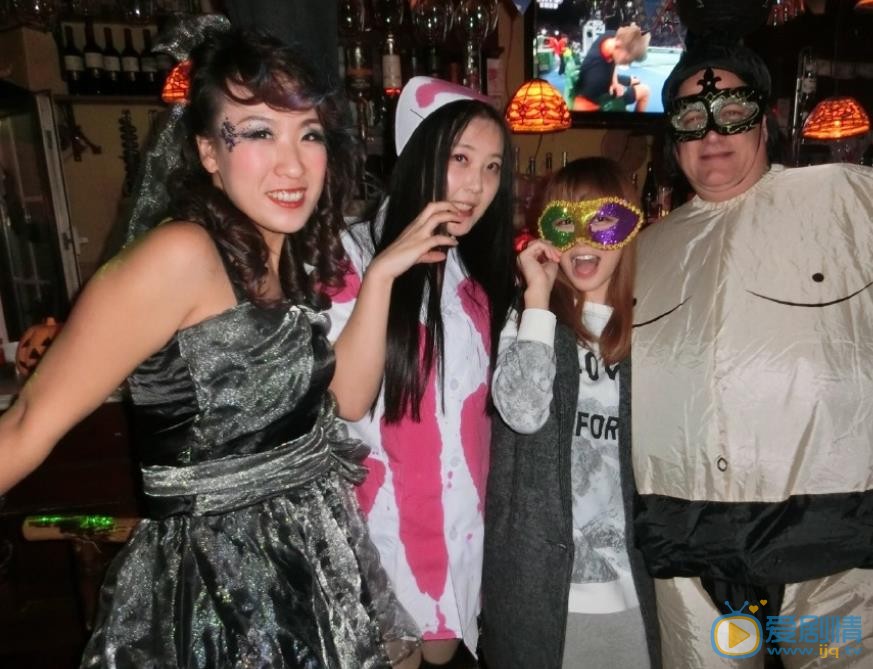刘宇珊与他人合照 刘宇珊高清写真_刘宇珊高清剧照