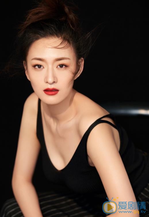 于婷婷气质写真 于婷婷高清写真_于婷婷高清剧照