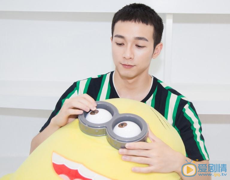 叶小开街拍写真 叶小开高清写真_叶小开高清剧照