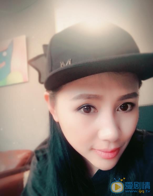 蒋林燕自拍照 蒋林燕高清写真_蒋林燕高清剧照