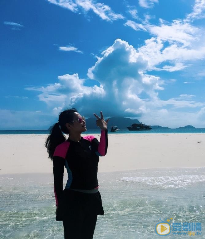 蒋林燕游玩照 蒋林燕高清写真_蒋林燕高清剧照