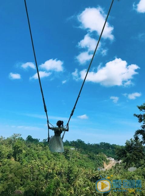 贝枭雄绿色写真 贝枭雄高清写真_贝枭雄高清剧照