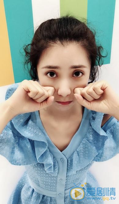 贝枭雄可爱照 贝枭雄高清写真_贝枭雄高清剧照