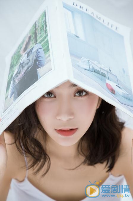 贝枭雄白色写真 贝枭雄高清写真_贝枭雄高清剧照