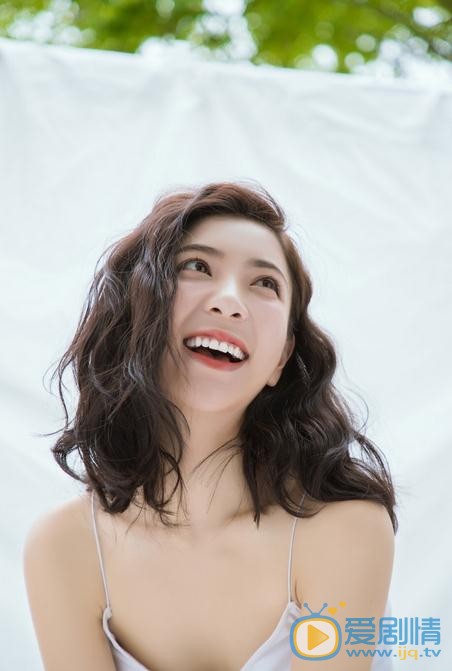 贝枭雄性感写真 贝枭雄高清写真_贝枭雄高清剧照