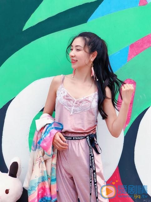 贝枭雄可爱写真 贝枭雄高清写真_贝枭雄高清剧照