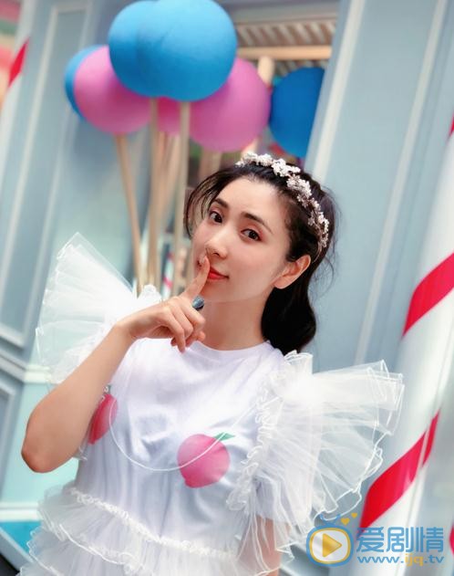 贝枭雄可爱写真 贝枭雄高清写真_贝枭雄高清剧照