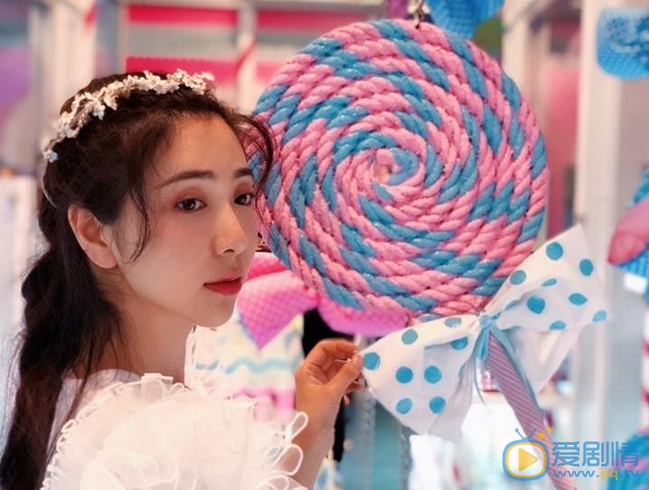 贝枭雄可爱写真 贝枭雄高清写真_贝枭雄高清剧照
