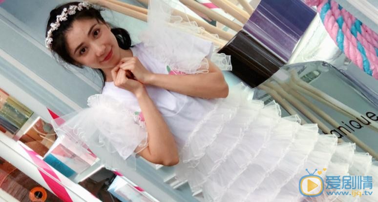 贝枭雄可爱写真 贝枭雄高清写真_贝枭雄高清剧照