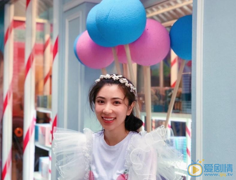 贝枭雄可爱写真 贝枭雄高清写真_贝枭雄高清剧照