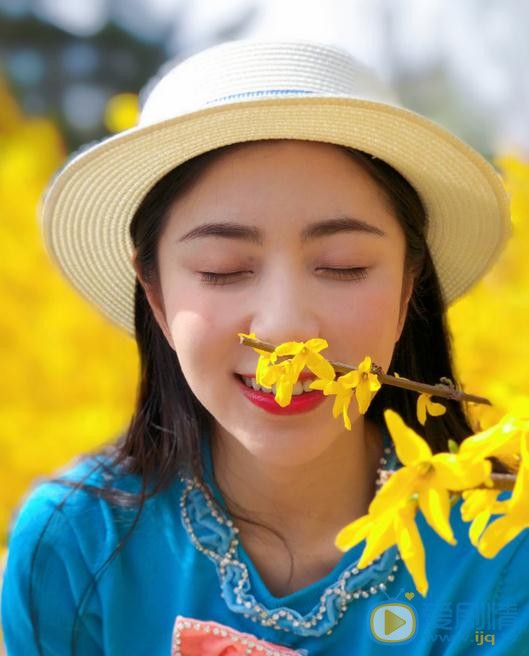 贝枭雄花儿写真 贝枭雄高清写真_贝枭雄高清剧照