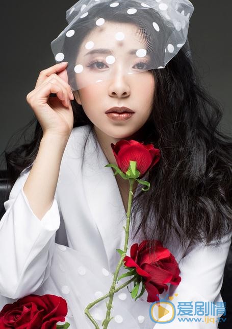 贝枭雄婚纱写真 贝枭雄高清写真_贝枭雄高清剧照