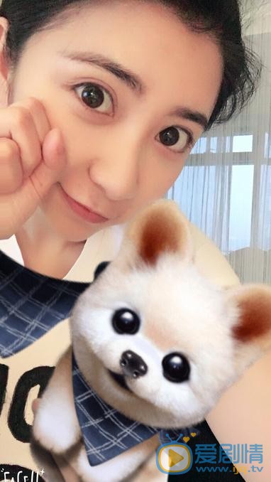 贝枭雄可爱照 贝枭雄高清写真_贝枭雄高清剧照