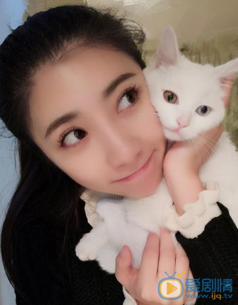 贝枭雄生活照 贝枭雄高清写真_贝枭雄高清剧照