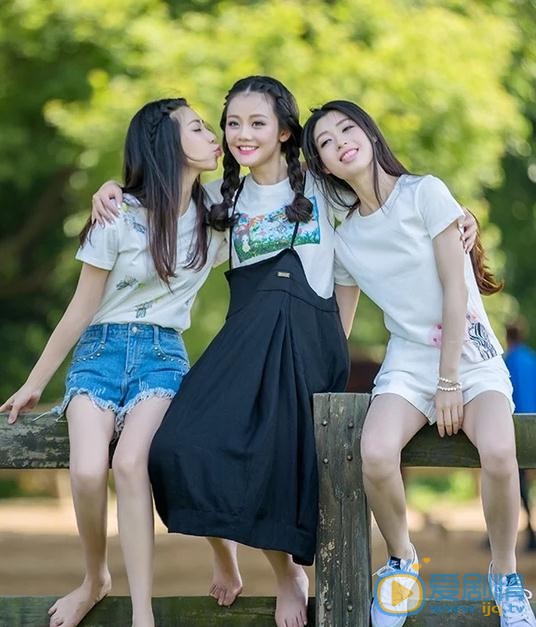 贝枭雄闺蜜写真 贝枭雄高清写真_贝枭雄高清剧照