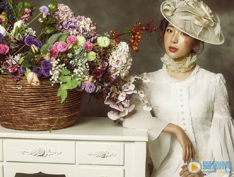 贝枭雄白色写真 贝枭雄高清写真_贝枭雄高清剧照