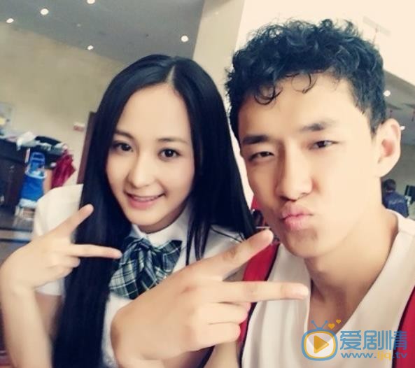 吴泳靓与他人合照 吴泳靓高清写真_吴泳靓高清剧照