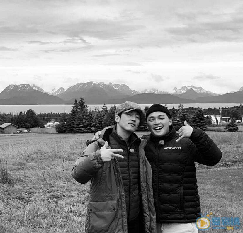 张赫旅游照 张赫高清写真_张赫高清剧照