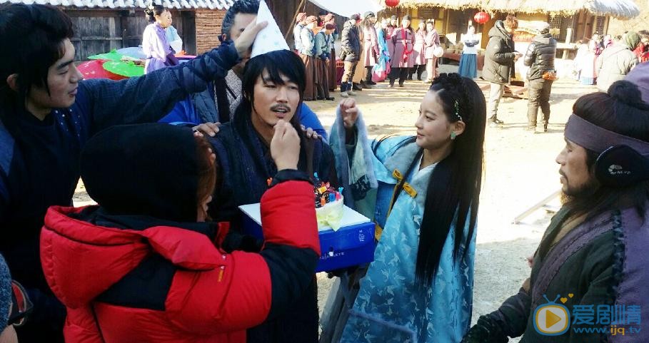 张赫片场照 张赫高清写真_张赫高清剧照