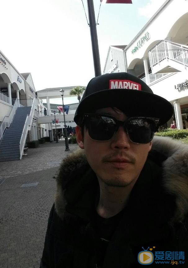 张赫自拍照 张赫高清写真_张赫高清剧照