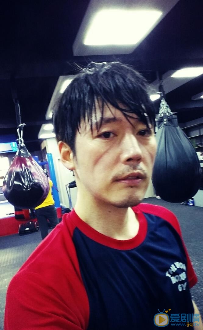 张赫自拍照 张赫高清写真_张赫高清剧照