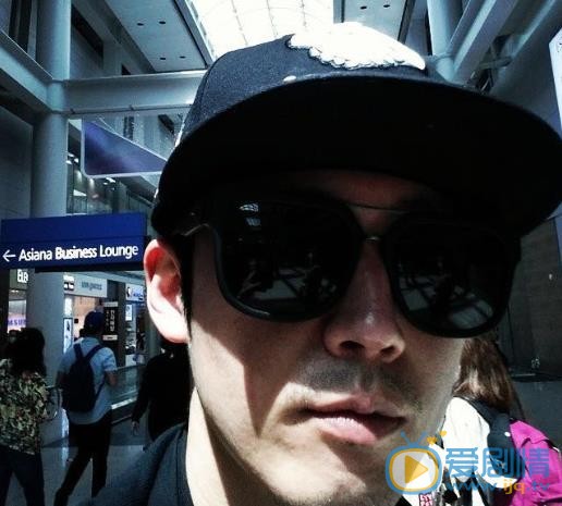 张赫自拍照 张赫高清写真_张赫高清剧照