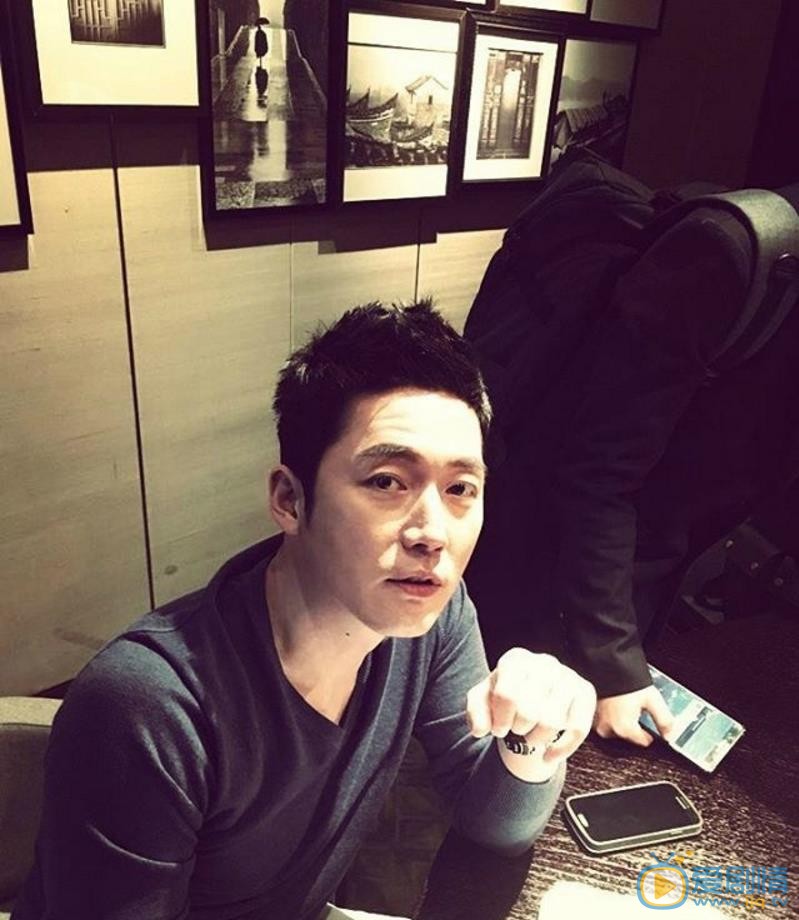 张赫生活照 张赫高清写真_张赫高清剧照