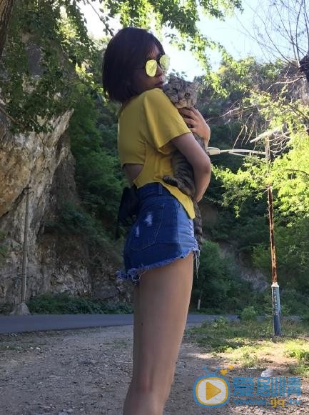 黄靖芯游玩照 黄靖芯高清写真_黄靖芯高清剧照