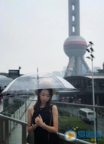 臧纯萱街拍写真 臧纯萱高清写真_臧纯萱高清剧照