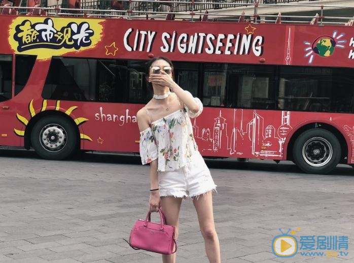 臧纯萱街拍写真 臧纯萱高清写真_臧纯萱高清剧照