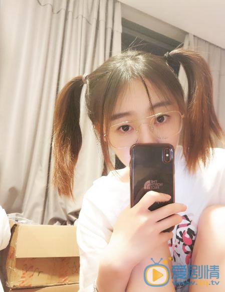 臧纯萱生活照 臧纯萱高清写真_臧纯萱高清剧照