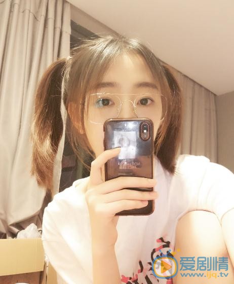 臧纯萱生活照 臧纯萱高清写真_臧纯萱高清剧照