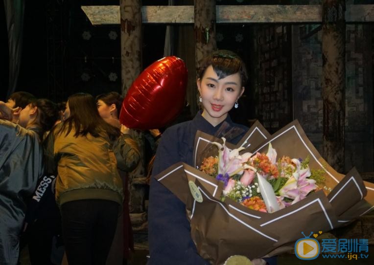 臧纯萱话剧照 臧纯萱高清写真_臧纯萱高清剧照
