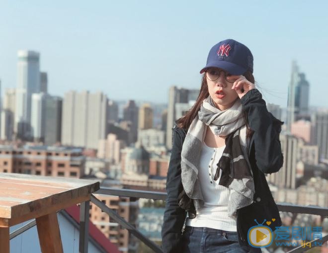 臧纯萱街拍写真 臧纯萱高清写真_臧纯萱高清剧照