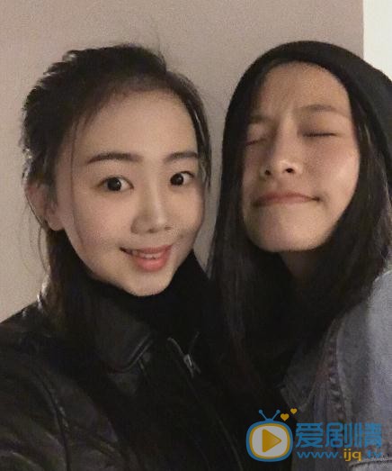 臧纯萱与人合照 臧纯萱高清写真_臧纯萱高清剧照
