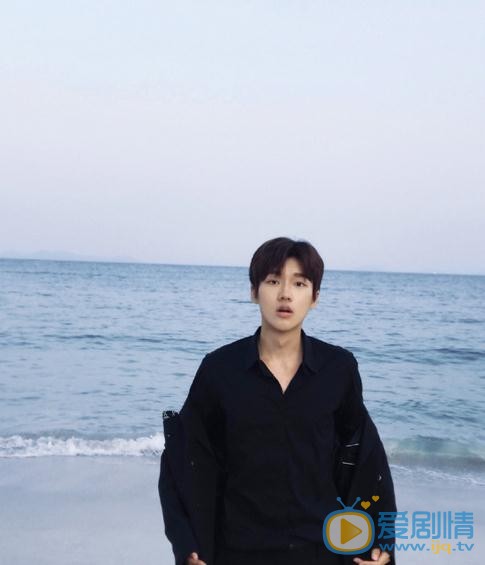 师铭泽旅游照 师铭泽高清写真_师铭泽高清剧照