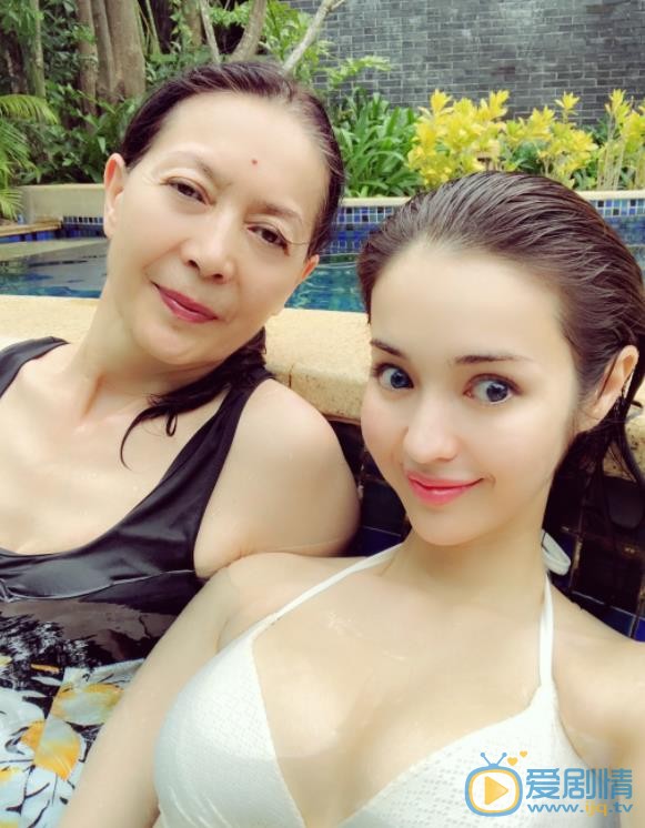 维妮与他人合照 维妮高清写真_维妮高清剧照